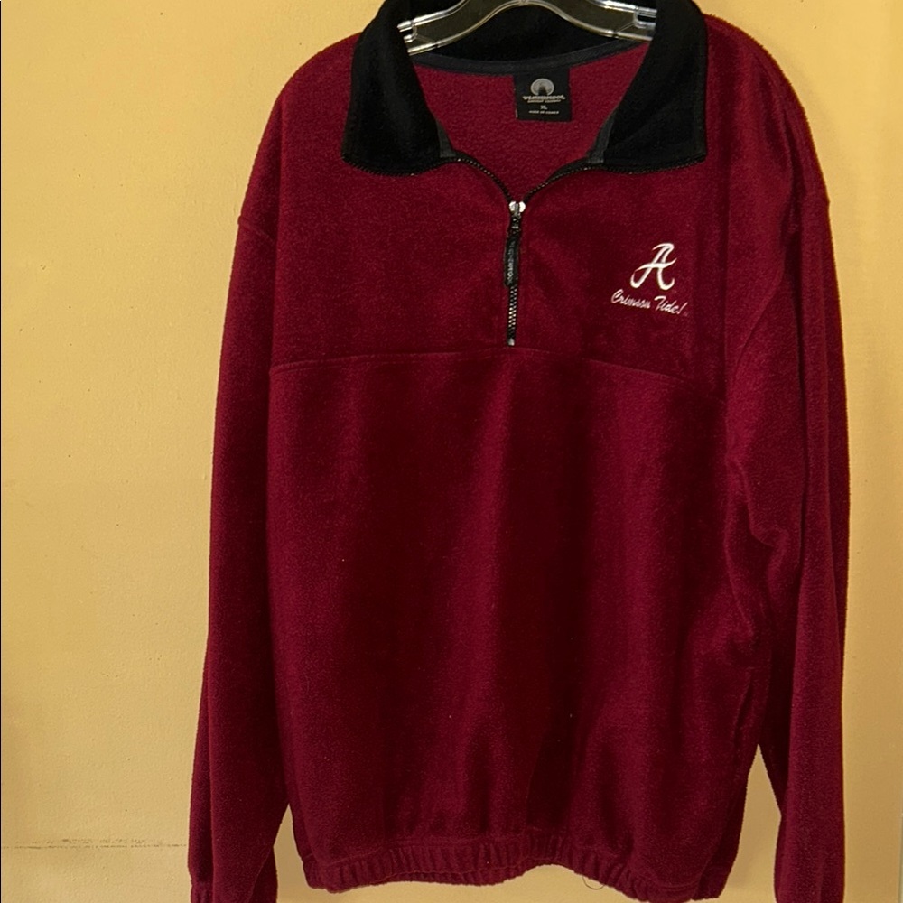 ALABAMA SHIRTWeatherproof Red and Black Zip Up Sweater